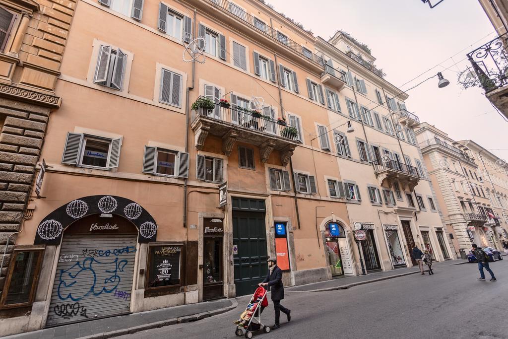 Townhouse By The Spanish Steps Rom Rum bild